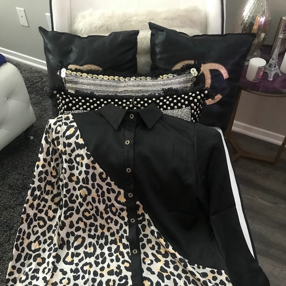 Black leopard blouse - Picture 2 of 4